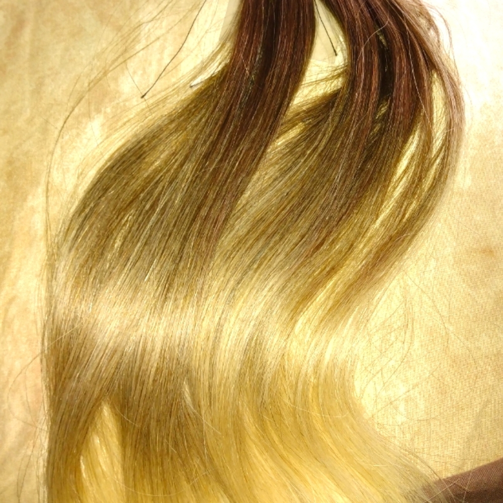 HOTHEADS hand tied wefts 22"